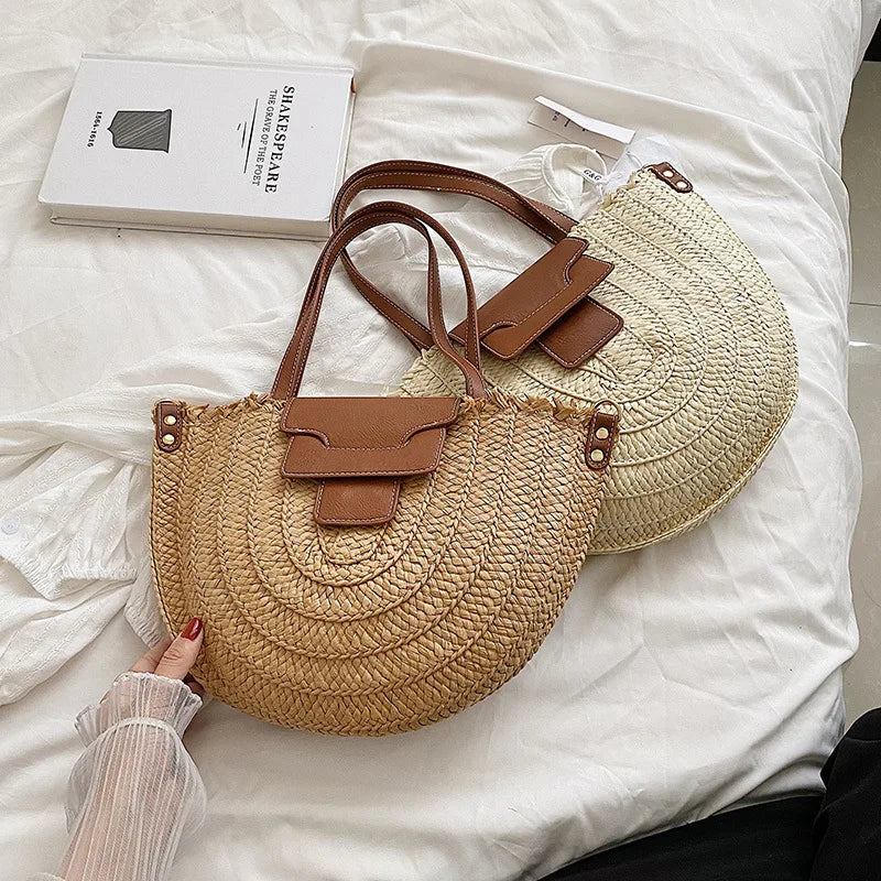 Summer Women Travel Straw Bags Rattan Shoulder Crossbdoy Bag Handmade Woven Beach Bag Female Large Capacity Saddle Handbags Tote