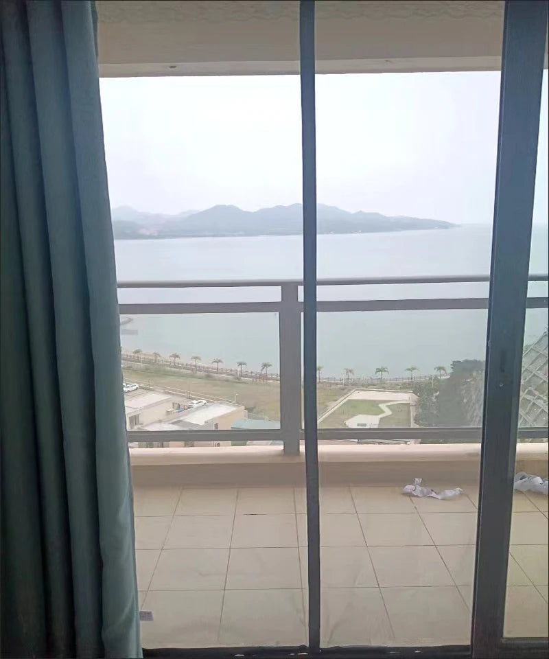 Mosquito and fly proof doors, mosquito nets, screen windows, door curtains, magnetic self-priming door curtains, no punching