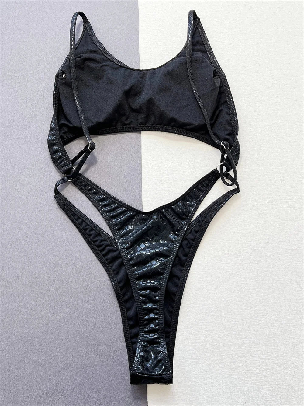 Bright Black Bikini Backless Extreme Monokini Snake Goth Trikini Hollow Out High Cut Swimsuit Sling Swimwear Womens Beach Outfit