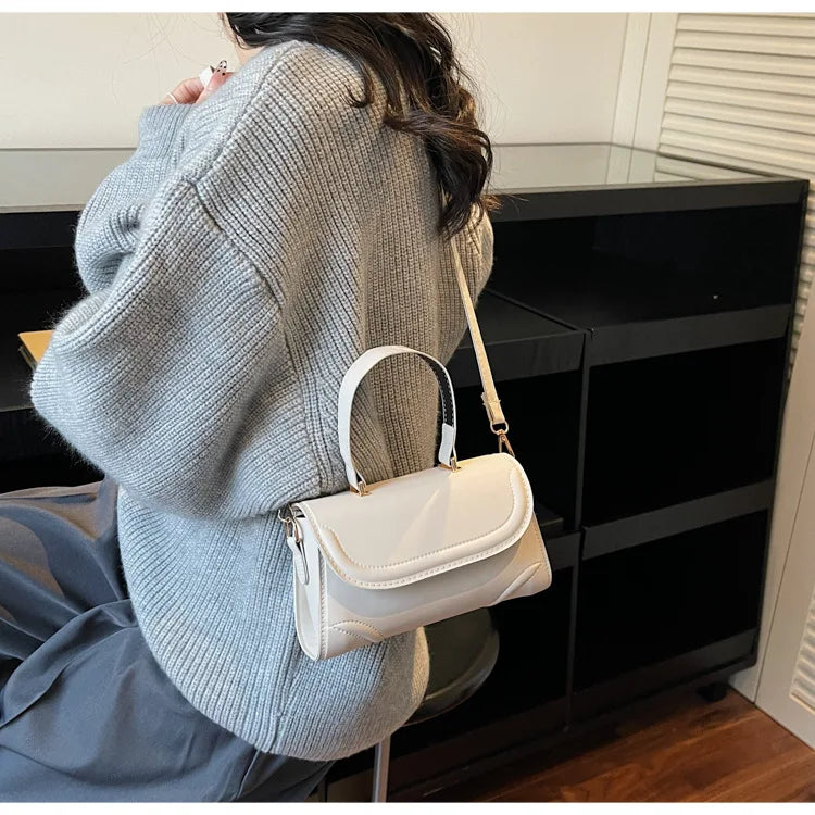 Handbag, niche vintage handbag, new fashion versatile crossbody single-shoulder small square bag, simple design